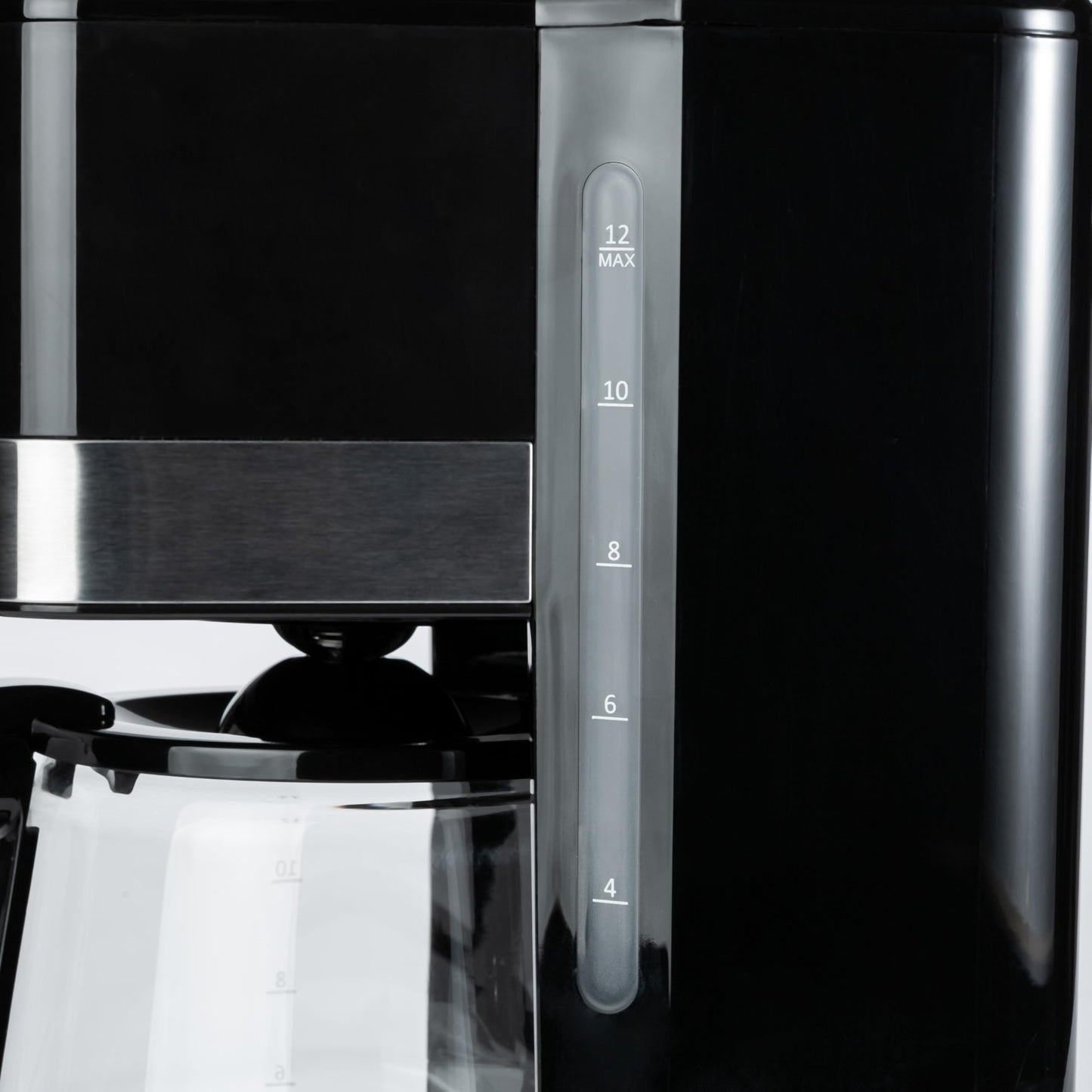 Amazon Basics 5 Cup Drip Coffee Maker, Coffee Machine with Glass Coffee Pot (0.8 Qt), Auto Shut-off, Auto Pause, Removable Filter Basket, Matte Black