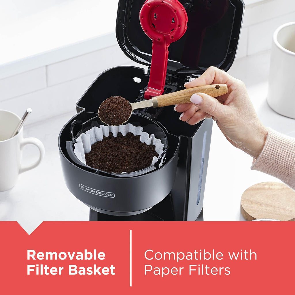 BLACK+DECKER 5-Cup Coffeemaker, Black, DCM600B