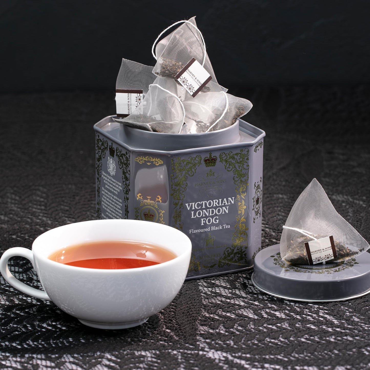 Harney & Sons Tower of London Black Tea with Stone Fruit, Bergamot and Honey Flavors | 30 sachets, Historic Royal Palaces Collection (Tin Design May Vary)