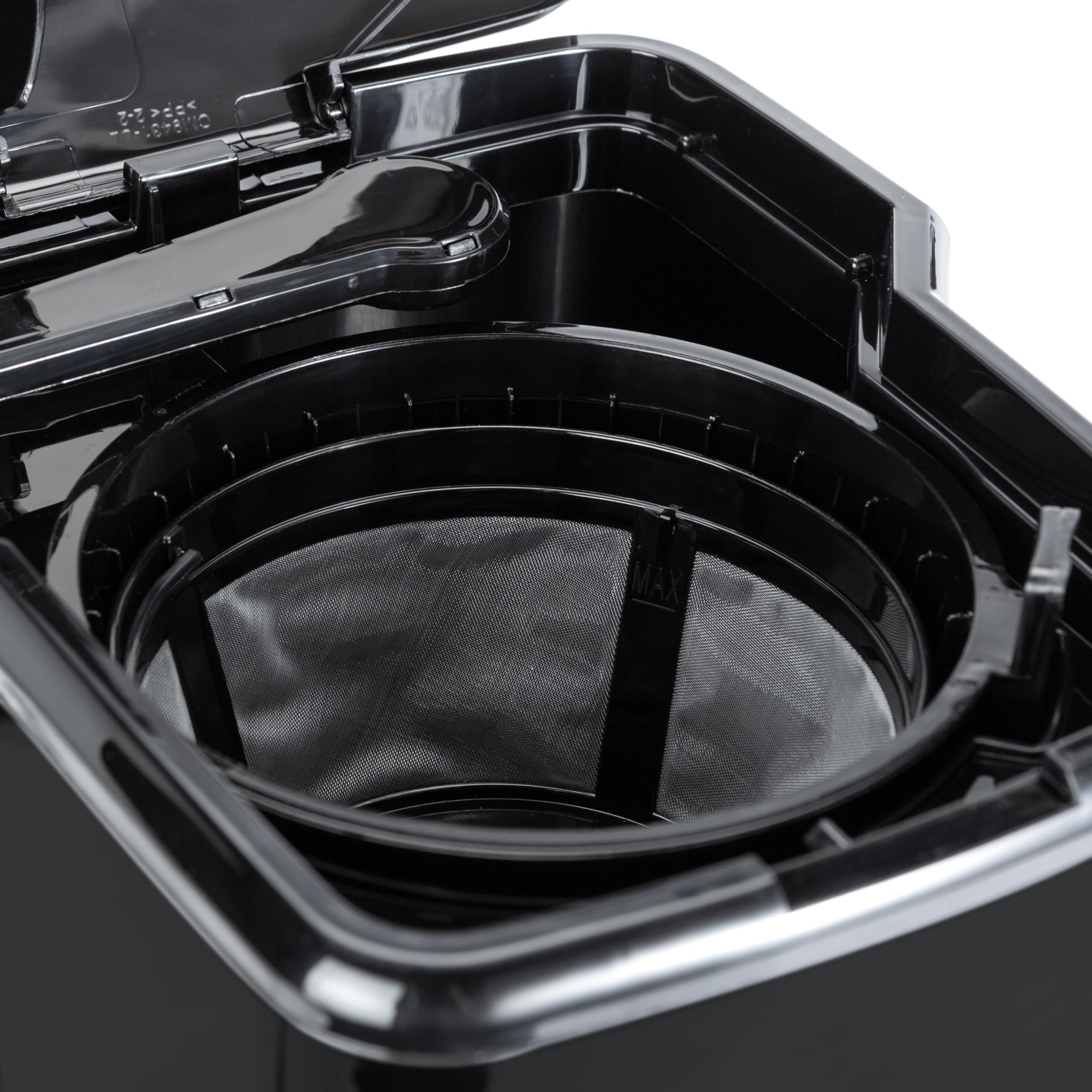 Amazon Basics 5 Cup Drip Coffee Maker, Coffee Machine with Glass Coffee Pot (0.8 Qt), Auto Shut-off, Auto Pause, Removable Filter Basket, Matte Black