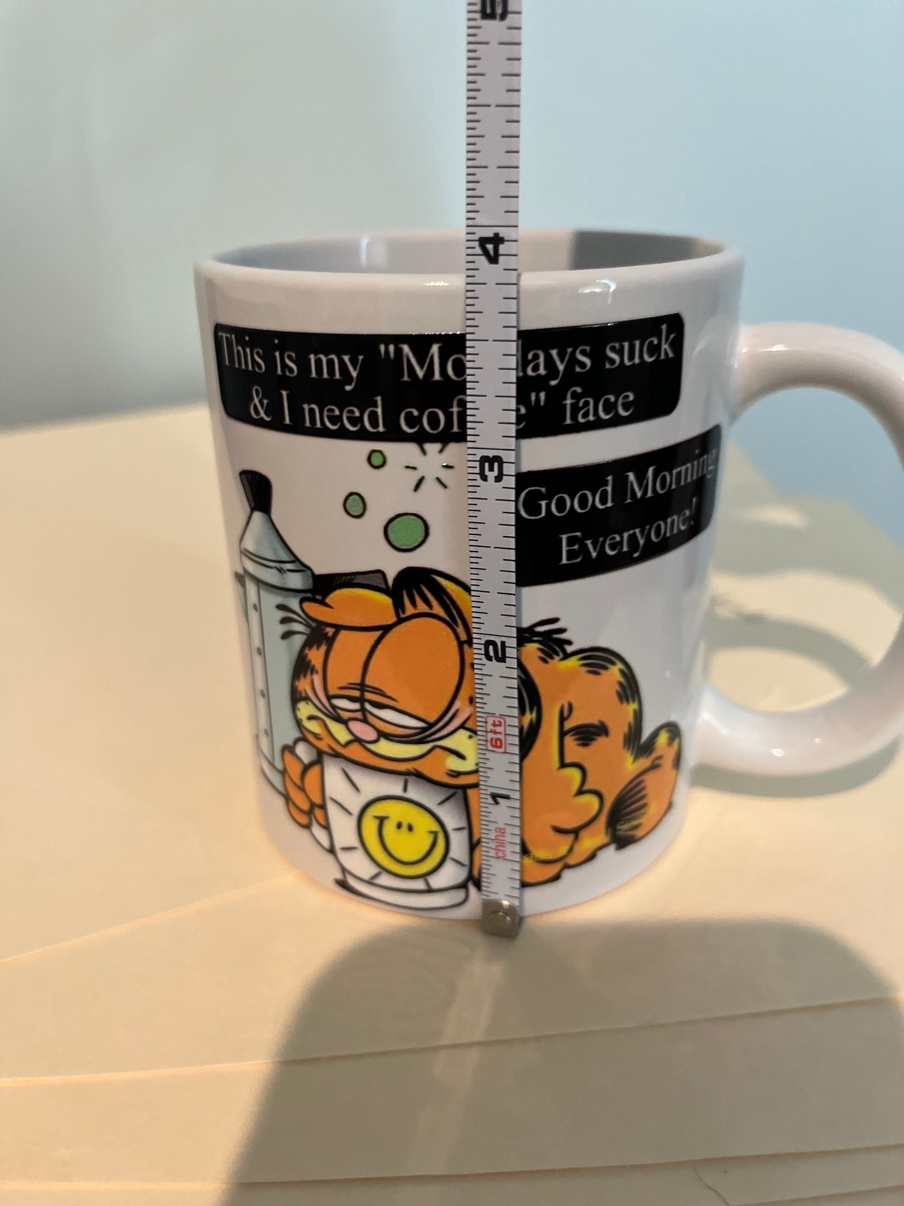 Garfield - Monday Morning I Need Coffee Face 15oz